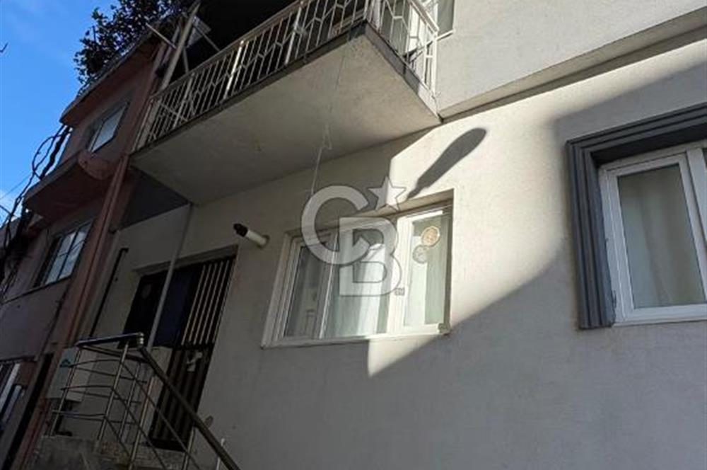 LAPSEKİ MERKEZDE YATIRIMA DEĞER, KOMPLE SATILIK BİNA!