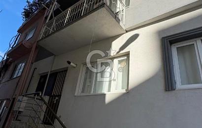 LAPSEKİ MERKEZDE YATIRIMA DEĞER, KOMPLE SATILIK BİNA!