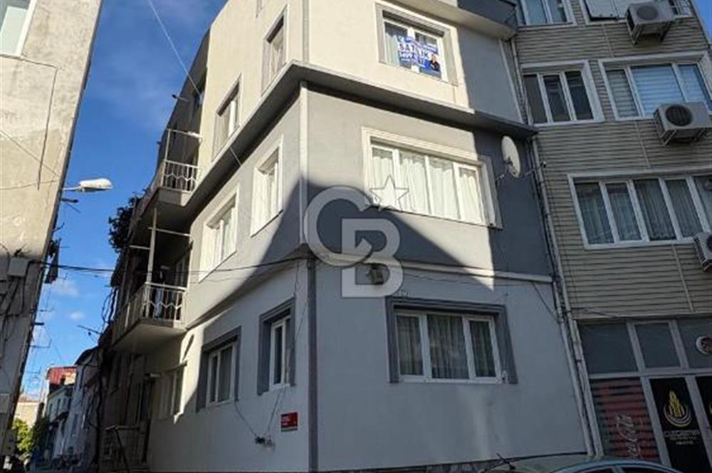 LAPSEKİ MERKEZDE YATIRIMA DEĞER, KOMPLE SATILIK BİNA!