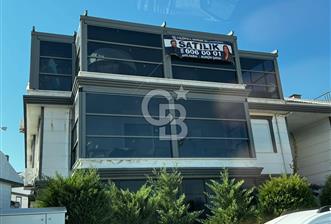 AYVALIK SARIMSAKLIDA 3+1 GENİŞ TERASLI GİYOTİN CAMLI LÜKS DAİRE