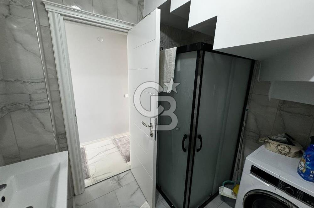 AYVALIK SARIMSAKLIDA 3+1 GENİŞ TERASLI GİYOTİN CAMLI LÜKS DAİRE