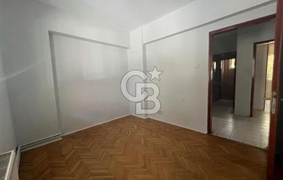 Balgat Ceyhun Atuf Kansu Caddesi’ne Paralel Merkezi Konumlu 4+1 Satılık Daire 