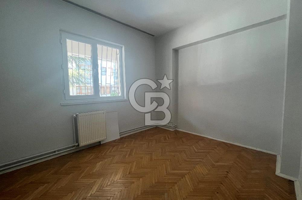 Balgat Ceyhun Atuf Kansu Caddesi’ne Paralel Merkezi Konumlu 4+1 Satılık Daire 
