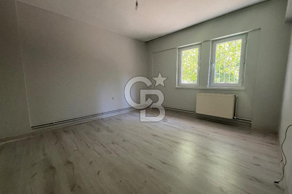 Balgat Ceyhun Atuf Kansu Caddesi’ne Paralel Merkezi Konumlu 4+1 Satılık Daire 