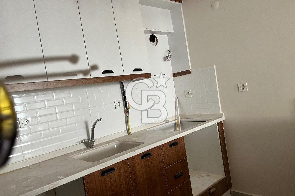 Karşıyaka 2+1 kiralık daire