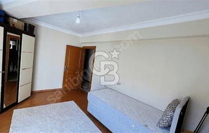 Buca Dokuz Eylül'e Yakın Cadde Üzeri Geniş 2+1 Satılık Daire