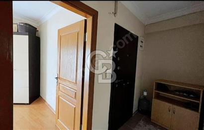 Buca Dokuz Eylül'e Yakın Cadde Üzeri Geniş 2+1 Satılık Daire