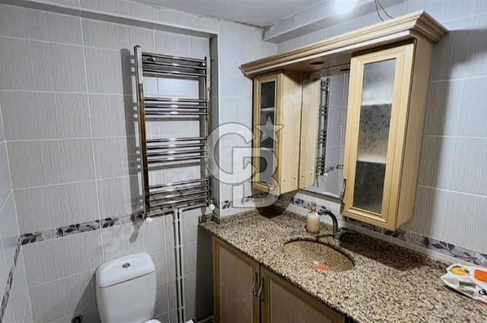 Buca Dokuz Eylül'e Yakın Cadde Üzeri Geniş 2+1 Satılık Daire
