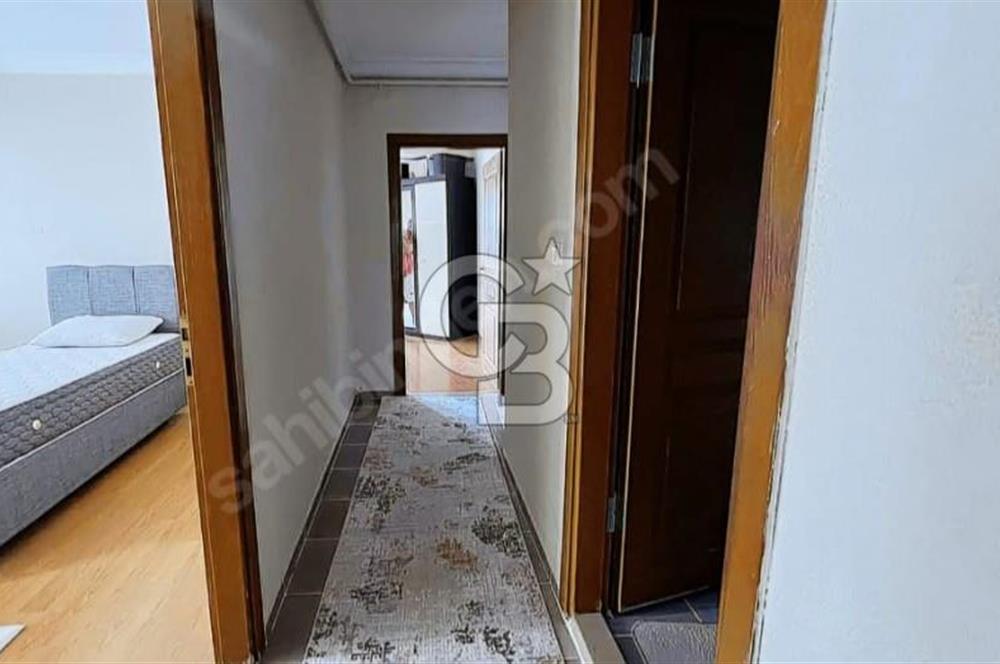 Buca Dokuz Eylül'e Yakın Cadde Üzeri Geniş 2+1 Satılık Daire