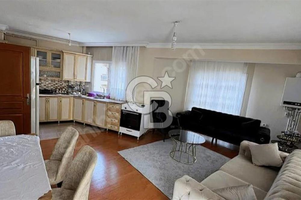 Buca Dokuz Eylül'e Yakın Cadde Üzeri Geniş 2+1 Satılık Daire
