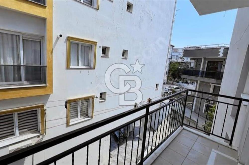 Buca Dokuz Eylül'e Yakın Cadde Üzeri Geniş 2+1 Satılık Daire