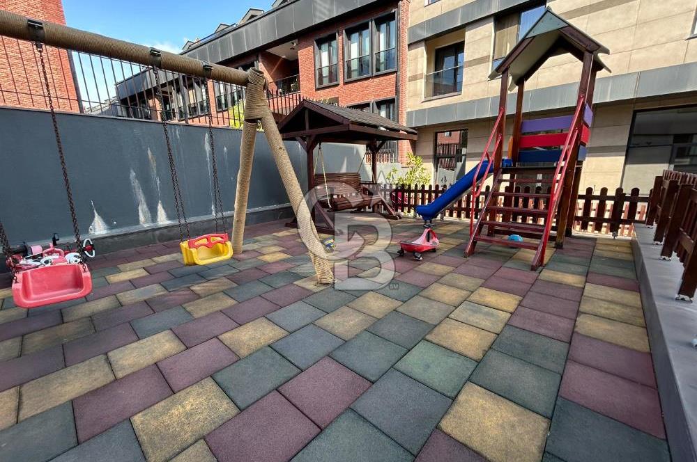 KEMERBURGAZ ELMAS TERAS SİTESİNDE 1+1   GENİŞ METREKARELİ SATILIK DAİRE 