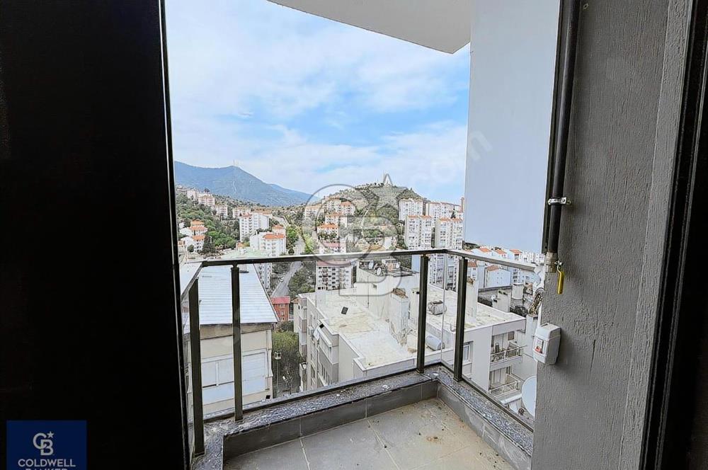 Üçkuyularda Sıfır Geniş 2+1 Satılık Daire