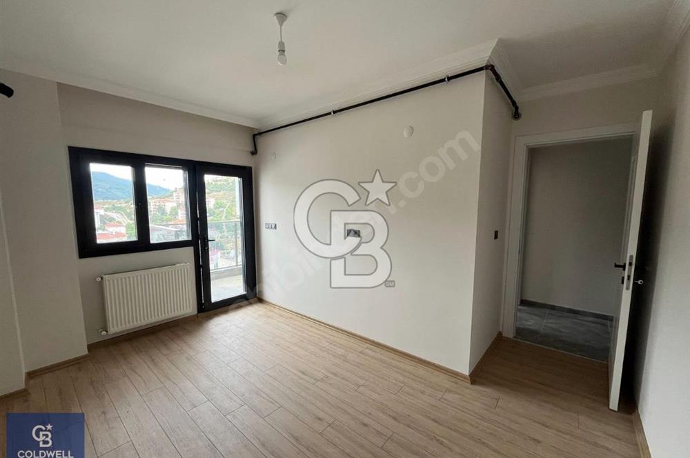 Üçkuyularda Sıfır Geniş 2+1 Satılık Daire