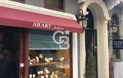 Beyoğlu Billur Sokak’ta 5 Katlı, 8 Odalı Satılık Otel