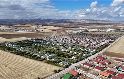 DOSTLAR SİTESİNDE 500M2 YAPI KULLANIM İZİN BELGELİ HOBİ BAHÇESİ