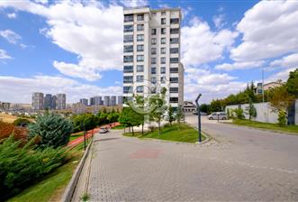 Smart Town Evleri'nde Satılık 4+1 Ara Katta Daire