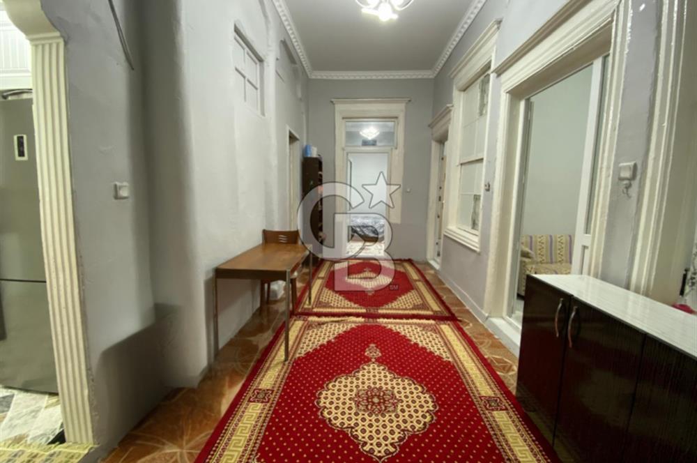 KONAK ALTINORDU MAHALLESİ 2 KATLI SATILIK TARİHİ BİNA