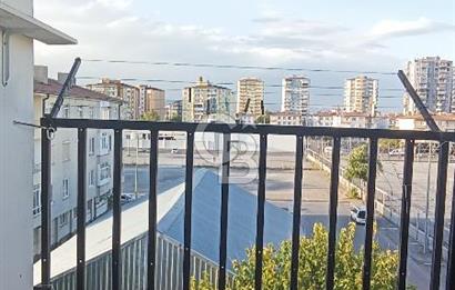 TUNA AVM FLAMİNGO YANI GENİŞ BAHÇE VE GENİŞ ODALAR VE ARSA PAYI