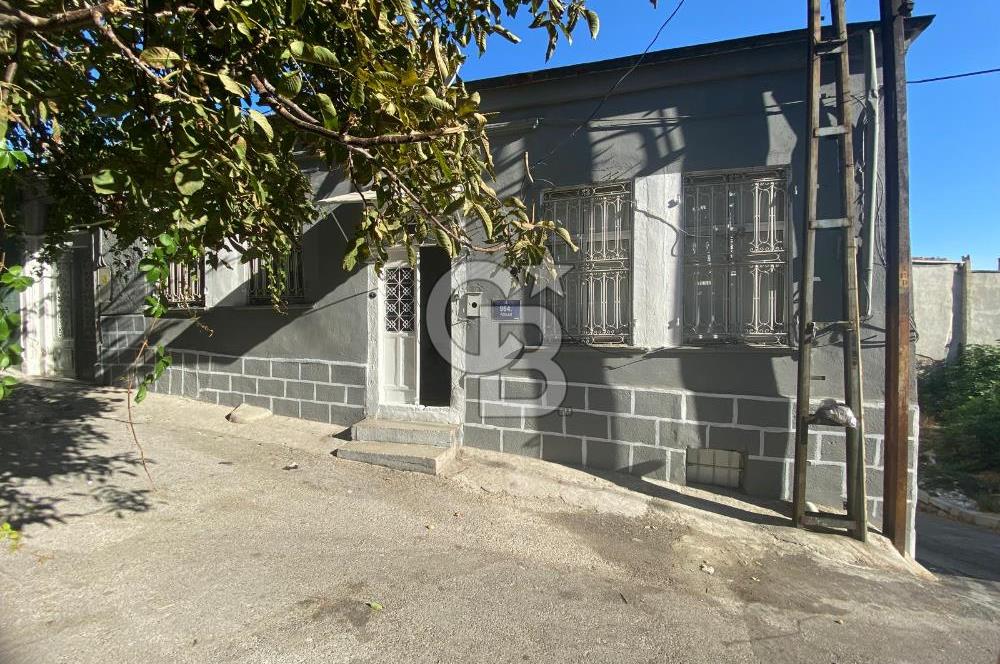 KONAK ALTINORDU MAHALLESİ 2 KATLI SATILIK TARİHİ BİNA