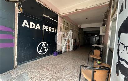 İstiklal Caddesinde Satılık Dükkan