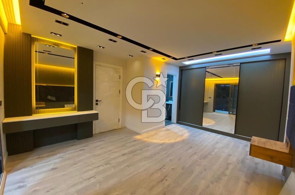 Buca Kaynaklar Merkezde Havuzlu Dubleks 4+1 Satılık Villa