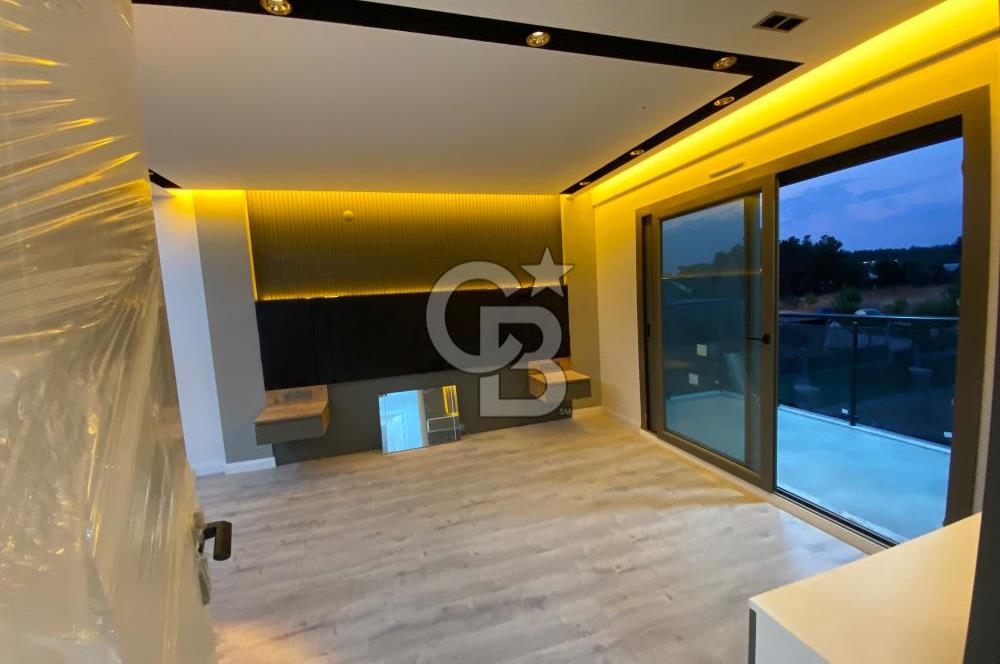 Buca Kaynaklar Merkezde Havuzlu Dubleks 4+1 Satılık Villa