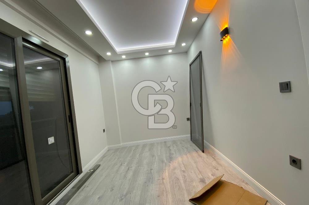 Buca Kaynaklar Merkezde Havuzlu Dubleks 4+1 Satılık Villa