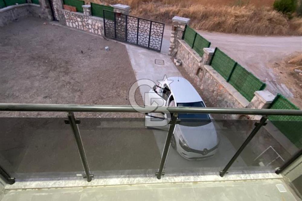 Buca Kaynaklar Merkezde Havuzlu Dubleks 4+1 Satılık Villa