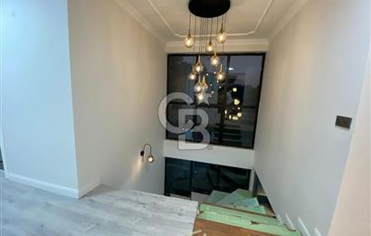 Buca Kaynaklar Merkezde Havuzlu Dubleks 4+1 Satılık Villa