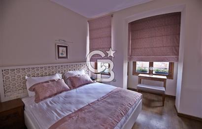 Beyoğlu Billur Sokak’ta 5 Katlı, 8 Odalı Satılık Otel