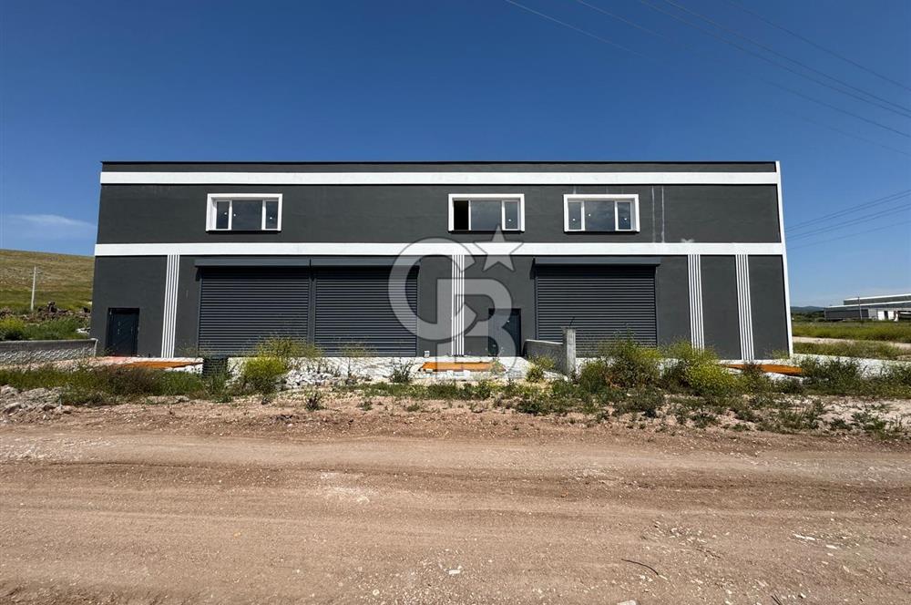 Akhisar da Hacıishak sanayi sitesi kiralık dükka