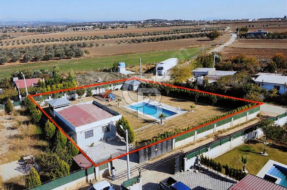 MENDERES OĞLANANASI 1.250 m2 HAVUZLU 2+1 SATILIK MÜSTAKİL EV