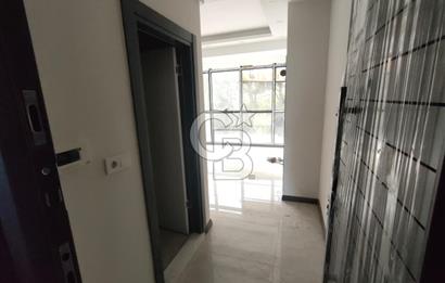 CB KİNG'DEN GAZİOSMANPAŞA'DA AVM VE HASTANEYE YAKIN KİRALIK OFİS