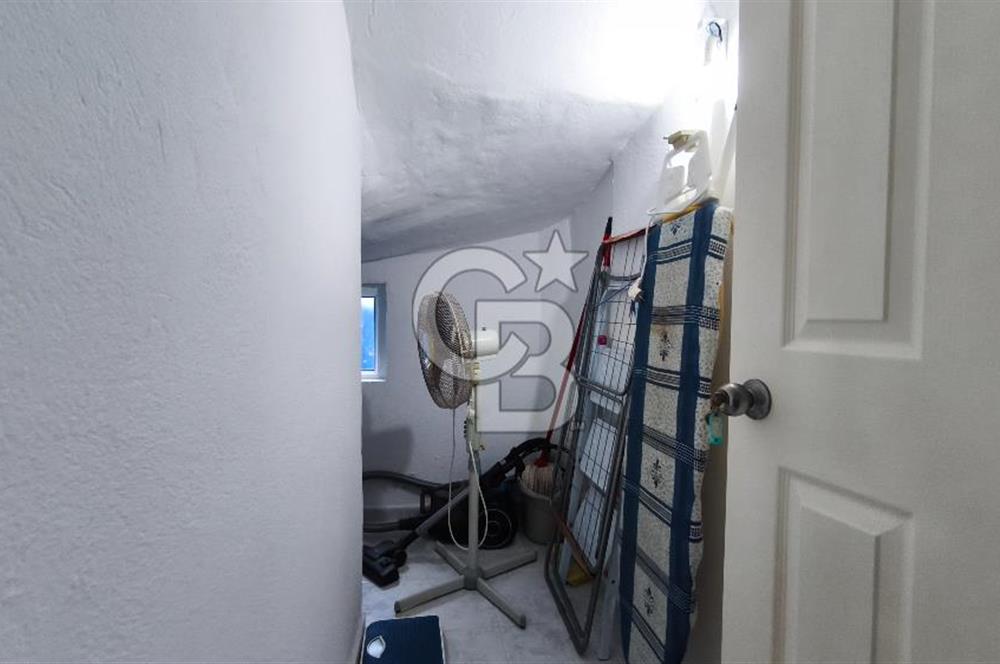 Bodrum Yalıkavakta Deniz Manzaralı Kiralık Dubleks Villa