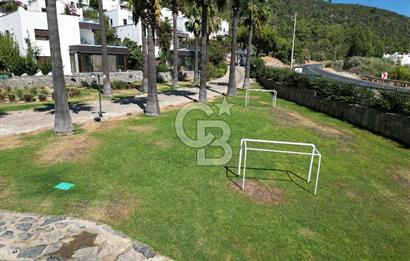 Bodrum Torba 4+1 Dubleks Bahçeli Manzaralı Eşyalı Kiralık Villa