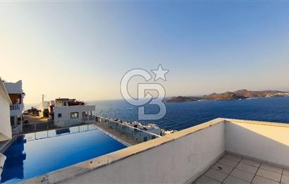 Bodrum Yalıkavakta Deniz Manzaralı Kiralık Dubleks Villa