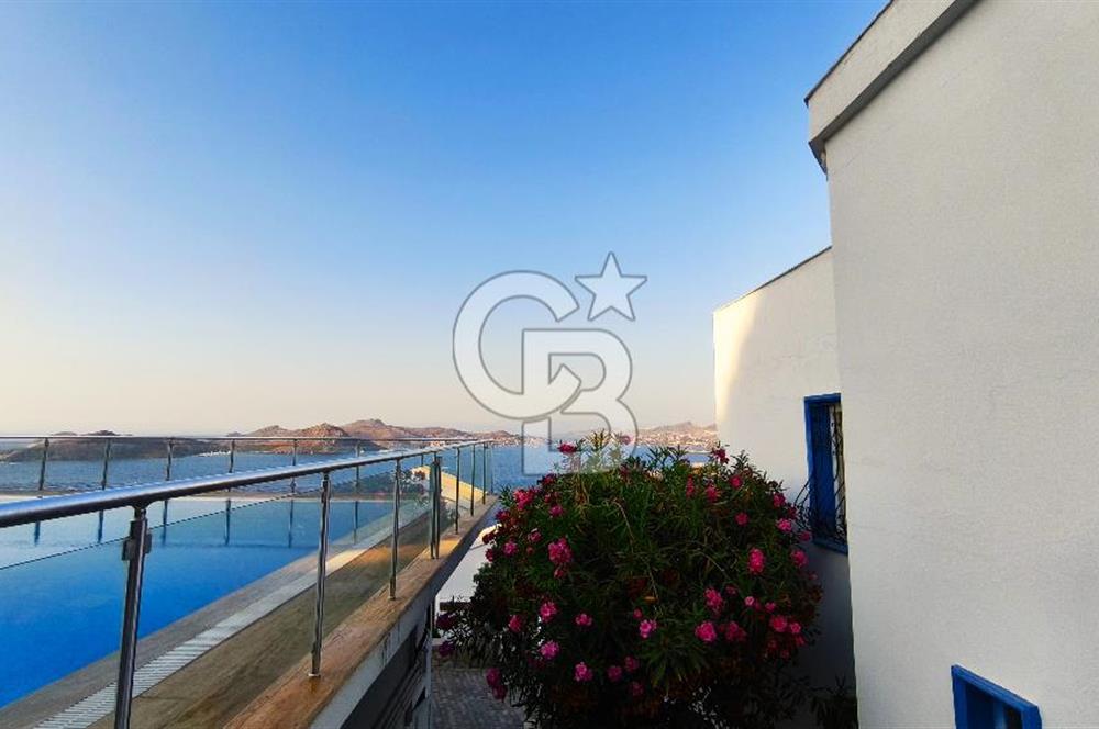Bodrum Yalıkavakta Deniz Manzaralı Kiralık Dubleks Villa