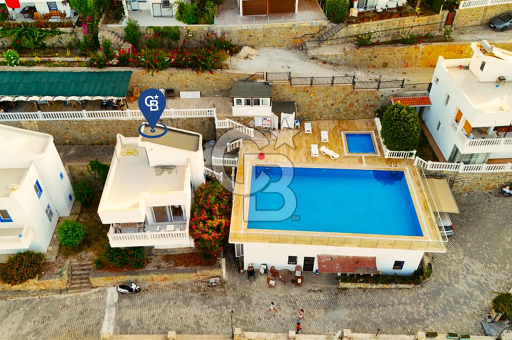 Bodrum Yalıkavakta Deniz Manzaralı Kiralık Dubleks Villa