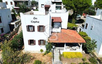 Bodrum Torba 4+1 Dubleks Bahçeli Manzaralı Eşyalı Kiralık Villa