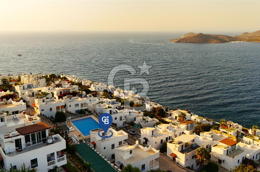 Bodrum Yalıkavakta Deniz Manzaralı Kiralık Dubleks Villa