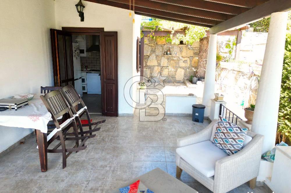 Bodrum Torba 4+1 Dubleks Bahçeli Manzaralı Eşyalı Kiralık Villa