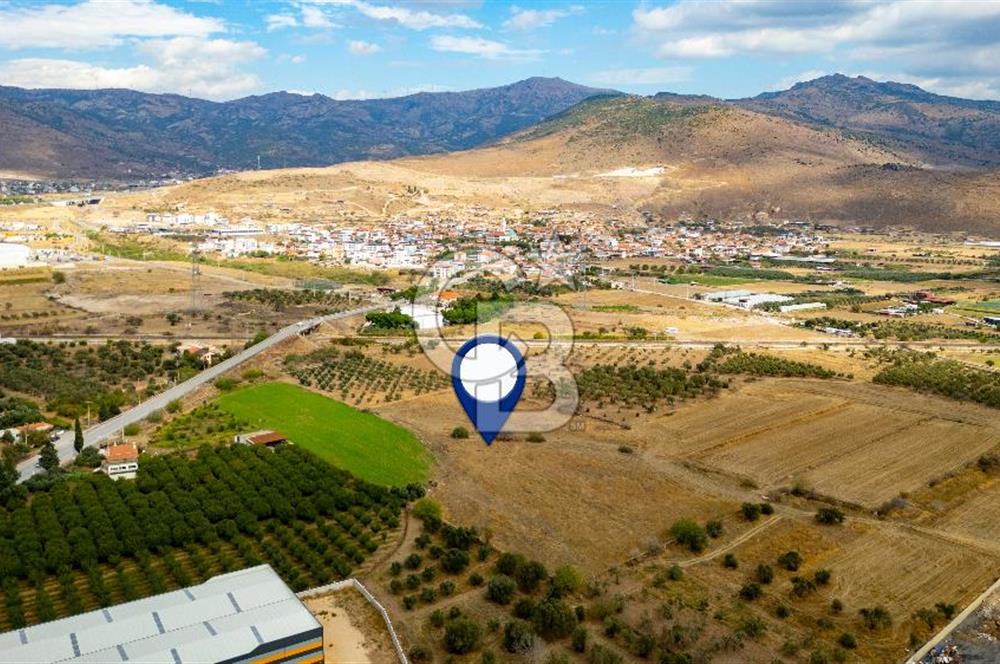 MENEMEN TÜRKELLİ NOVADA ALIŞVERİŞ MERKEZİ YAKINI SATILIK TARLA 