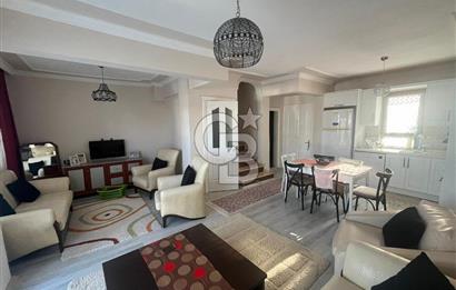 Alaçatı Cadde Üzerinde Tadilatlı Müstakil Satılık 3+1