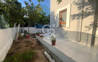 Alaçatı Cadde Üzerinde Tadilatlı Müstakil Satılık 3+1