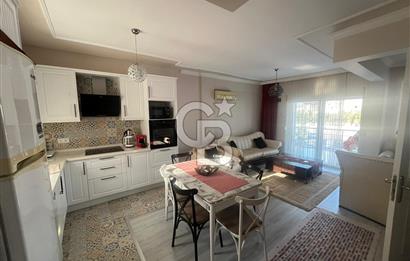 Alaçatı Cadde Üzerinde Tadilatlı Müstakil Satılık 3+1