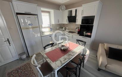 Alaçatı Cadde Üzerinde Tadilatlı Müstakil Satılık 3+1