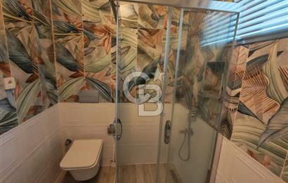 Alaçatı Cadde Üzerinde Tadilatlı Müstakil Satılık 3+1