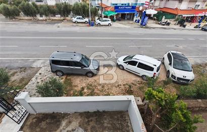 Alaçatı Cadde Üzerinde Tadilatlı Müstakil Satılık 3+1