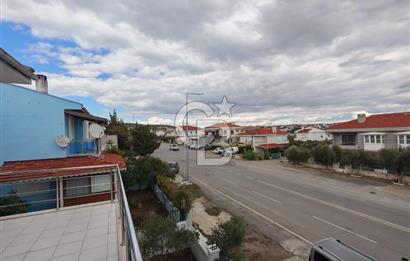 Alaçatı Cadde Üzerinde Tadilatlı Müstakil Satılık 3+1